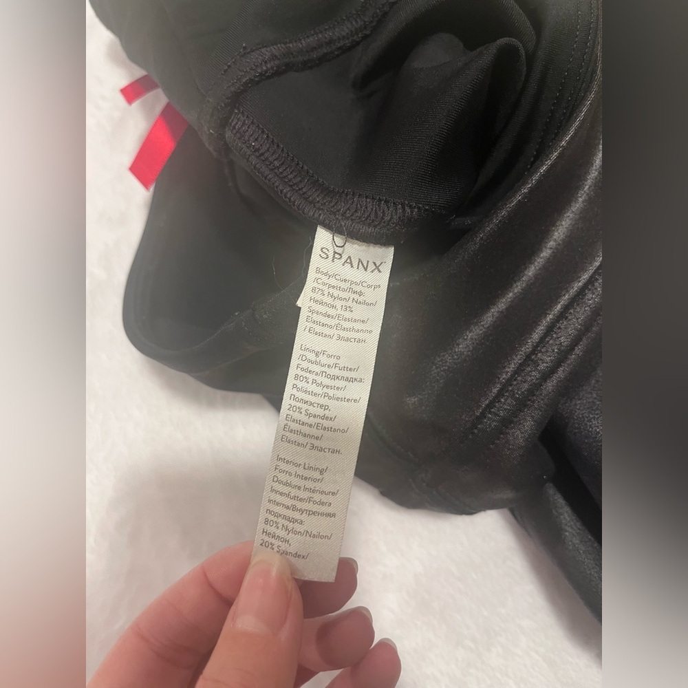 SPANX Black/Faux Leather Leggings - Size Medium - Picture 4 of 9